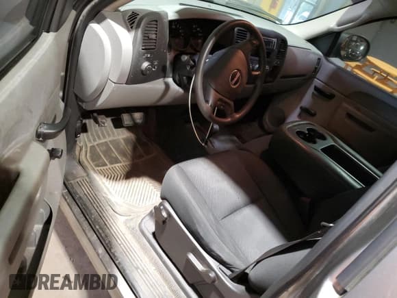 ✅ 2012 GMC Sierra 1500 Work Truck • VIN: 1GTN2TEX3CZ254745 • Лот: 47267084. Опубликован ранее на Copart с пробегом 66 073 миль. Бесплатный доступ к архиву аукционных продаж из США и подробный отчёт об истории автомобиля на DreamBid. Изображение 8.