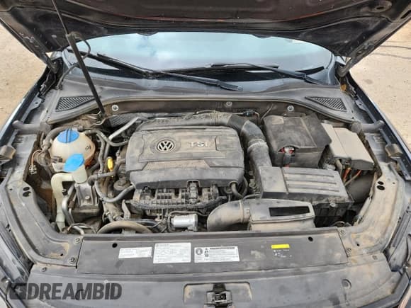 ✅ 2016 Volkswagen Passat SE • VIN: 1VWBS7A35GC007892 • Lot: 85946045. Listed on Copart with 86,830 mi. Free auction sales archive from the USA and detailed vehicle history report at DreamBid. Image 11.