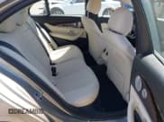 ✅ 2021 Mercedes-Benz E 350 • VIN: W1KZF8EB7MA904576 • Lot: 43036663. Listed on IAAI with 33,288 mi. Free auction sales archive from the USA and detailed vehicle history report at DreamBid. Image 8.