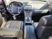 ✅ 2011 Lincoln MKT EcoBoost • VIN: 2LMHJ5ATXBBJ50463 • Lot: 61064575. Wystawiony na Copart z przebiegiem 155 956 mil. Bezpłatny archiwum sprzedaży aukcyjnych z USA i szczegółowy raport historii pojazdu na DreamBid. Zdjęcie 8.