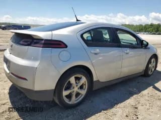 ✅ 2014 Chevrolet Volt • VIN: 1G1RA6E45EU156126 • Lot: 57840774. Wystawiony na Copart z przebiegiem 121 045 mil. Bezpłatny archiwum sprzedaży aukcyjnych z USA i szczegółowy raport historii pojazdu na DreamBid. Zdjęcie 3.