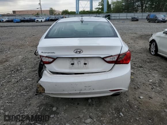 ✅ 2011 Hyundai Sonata SE • VIN: 5NPEC4AC1BH304778 • Lot: 52508974. Listed on Copart with Not provided. Free auction sales archive from the USA and detailed vehicle history report at DreamBid. Image 6.