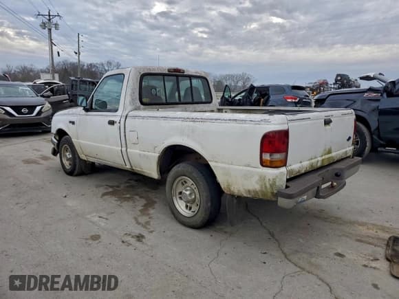 ✅ 1996 Ford Ranger XL • VIN: 1FTCR10A9TUD89672 • Лот: 94699705. Опубликован ранее на Copart с пробегом 134 420 миль. Бесплатный доступ к архиву аукционных продаж из США и подробный отчёт об истории автомобиля на DreamBid. Изображение 2.