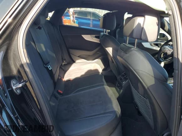 ✅ 2023 Audi A4 S line Premium Plus • VIN: WAUEAAF4XPA014394 • Lot: 92329655. Listed on Copart with 14,827 mi. Free auction sales archive from the USA and detailed vehicle history report at DreamBid. Image 10.