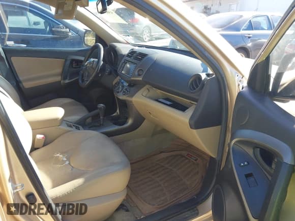 ✅ 2010 Toyota RAV4 Limited • VIN: 2T3YF4DV6AW040448 • Лот: 43669265. Опубликован ранее на IAAI с пробегом 203 117 миль. Бесплатный доступ к архиву аукционных продаж из США и подробный отчёт об истории автомобиля на DreamBid. Изображение 5.