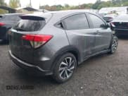 ✅ 2019 Honda HR-V Sport • VIN: 3CZRU6H13KG714922 • Lot: 43438115. Wystawiony na IAAI z przebiegiem 95 374 mil. Bezpłatny archiwum sprzedaży aukcyjnych z USA i szczegółowy raport historii pojazdu na DreamBid. Zdjęcie 4.