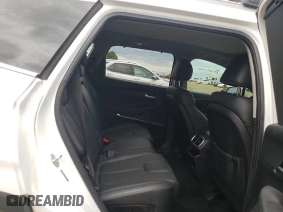 ✅ 2020 Hyundai Santa Fe SEL • VIN: 5NMS33AD4LH212715 • Lot: 71468643. Wystawiony na Copart z przebiegiem 122 910 mil. Bezpłatny archiwum sprzedaży aukcyjnych z USA i szczegółowy raport historii pojazdu na DreamBid. Zdjęcie 11.