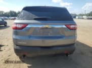 ✅ 2019 Chevrolet Traverse LS • VIN: 1GNERFKW2KJ167142 • Lot: 70582354. Wystawiony na Copart z przebiegiem 88 677 mil. Bezpłatny archiwum sprzedaży aukcyjnych z USA i szczegółowy raport historii pojazdu na DreamBid. Zdjęcie 6.