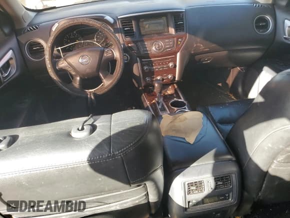 ✅ 2013 Nissan Pathfinder SL • VIN: 5N1AR2MN1DC610114 • Lot: 81791825. Listed on Copart with 175,014 mi. Free auction sales archive from the USA and detailed vehicle history report at DreamBid. Image 8.