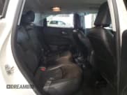 ✅ 2020 Jeep Compass Limited • VIN: 3C4NJDCBXLT141995 • Lot: 84573185. Wystawiony na Copart z przebiegiem 97 231 mil. Bezpłatny archiwum sprzedaży aukcyjnych z USA i szczegółowy raport historii pojazdu na DreamBid. Zdjęcie 11.