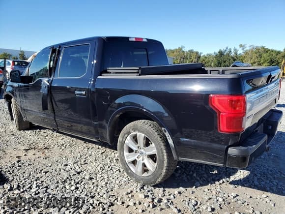 ✅ 2020 Ford F-150 XLT • VIN: 1FTEW1E41LFA08115 • Lot: 92323345. Wystawiony na Copart z przebiegiem 69 082 mil. Bezpłatny archiwum sprzedaży aukcyjnych z USA i szczegółowy raport historii pojazdu na DreamBid. Zdjęcie 2.