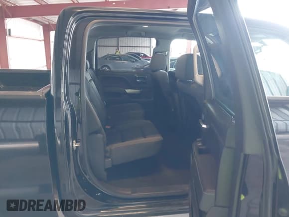 ✅ 2015 Chevrolet Silverado 2500HD LT • VIN: 1GC1KVEG7FF632503 • Лот: 43726492. Опубликован ранее на IAAI с пробегом 217 395 миль. Бесплатный доступ к архиву аукционных продаж из США и подробный отчёт об истории автомобиля на DreamBid. Изображение 8.