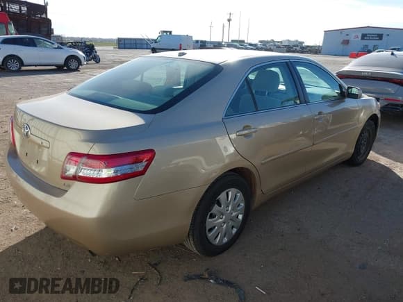 ✅ 2011 Toyota Camry LE • VIN: 4T1BF3EK2BU615594 • Лот: 43848010. Опубликован ранее на IAAI с пробегом 160 583 миль. Бесплатный доступ к архиву аукционных продаж из США и подробный отчёт об истории автомобиля на DreamBid. Изображение 4.