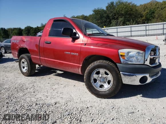 ✅ 2007 Dodge 1500 ST • VIN: 1D7HA16K47J576747 • Лот: 74314954. Опубликован ранее на Copart с пробегом 94 021 миль. Бесплатный доступ к архиву аукционных продаж из США и подробный отчёт об истории автомобиля на DreamBid. Изображение 4.
