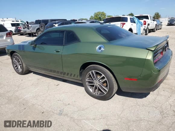 ✅ 2019 Dodge Challenger SXT • VIN: 2C3CDZGG3KH690385 • Lot: 69512284. Wystawiony na Copart z przebiegiem 63 994 mil. Bezpłatny archiwum sprzedaży aukcyjnych z USA i szczegółowy raport historii pojazdu na DreamBid. Zdjęcie 2.