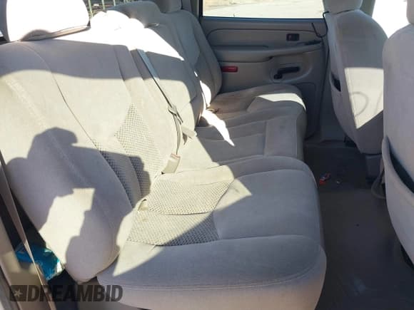 ✅ 2004 Chevrolet Silverado 2500HD LT3 • VIN: 1GCHK23G24F129507 • Лот: 41424301. Опубликован ранее на IAAI с пробегом 186 601 миль. Бесплатный доступ к архиву аукционных продаж из США и подробный отчёт об истории автомобиля на DreamBid. Изображение 19.