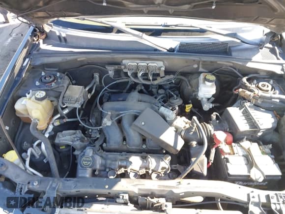 ✅ 2008 Ford Escape Limited • VIN: 1FMCU94128KE65044 • Lot: 43710520. Listed on IAAI with 121,822 mi. Free auction sales archive from the USA and detailed vehicle history report at DreamBid. Image 10.