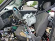 ✅ 1996 Toyota T100 DX • VIN: JT4UN22D1T0019000 • Лот: 55930744. Опубликован ранее на Copart с пробегом 253 849 миль. Бесплатный доступ к архиву аукционных продаж из США и подробный отчёт об истории автомобиля на DreamBid. Изображение 7.