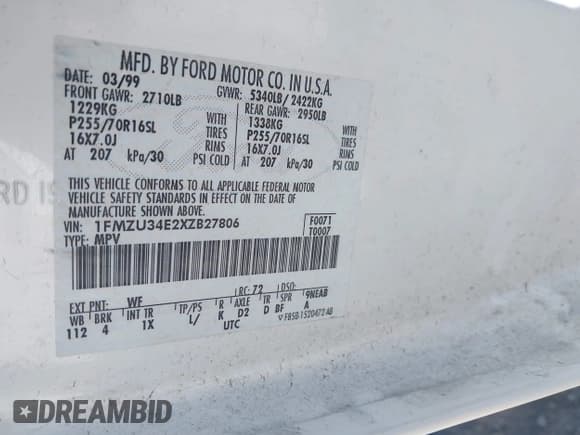 ✅ 1999 Ford Explorer XLT • VIN: 1FMZU34E2XZB27806 • Lot: 43388653. Wystawiony na IAAI z przebiegiem 255 273 mil. Bezpłatny archiwum sprzedaży aukcyjnych z USA i szczegółowy raport historii pojazdu na DreamBid. Zdjęcie 9.