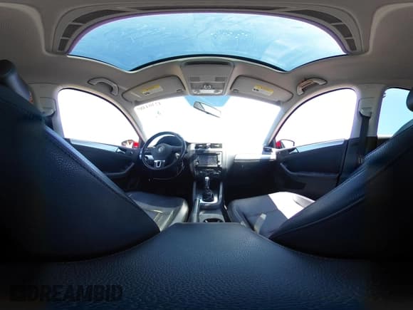 ✅ 2013 Volkswagen Jetta SE • VIN: 3VWDP7AJ4DM278719 • Lot: 42304489. Wystawiony na IAAI z przebiegiem 147 857 mil. Bezpłatny archiwum sprzedaży aukcyjnych z USA i szczegółowy raport historii pojazdu na DreamBid. Zdjęcie 18.