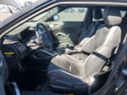 ✅ 2017 Hyundai Veloster Turbo • VIN: KMHTC6AE5HU313546 • Lot: 87484294. Wystawiony na Copart z przebiegiem 121 874 mil. Bezpłatny archiwum sprzedaży aukcyjnych z USA i szczegółowy raport historii pojazdu na DreamBid. Zdjęcie 7.