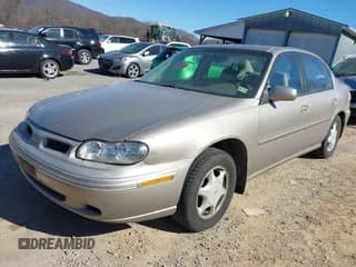 ✅ 1999 Oldsmobile Cutlass GLS • VIN: 1G3NG52J3X6335412 • Lot: 41691182. Wystawiony na IAAI z przebiegiem 232 375 mil. Bezpłatny archiwum sprzedaży aukcyjnych z USA i szczegółowy raport historii pojazdu na DreamBid. Zdjęcie 6.