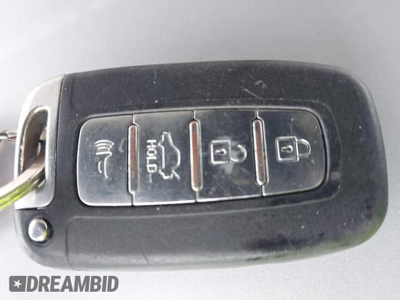 ✅ 2013 Hyundai Sonata SE • VIN: 5NPEC4AC6DH662364 • Лот: 43070922. Опубликован ранее на IAAI с пробегом 102 558 миль. Бесплатный доступ к архиву аукционных продаж из США и подробный отчёт об истории автомобиля на DreamBid. Изображение 11.