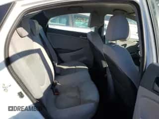 2017 Hyundai Accent SE с VIN KMHCT4AE2HU365592, выставлен на аукционе Copart как лот 65585792 с пробегом 70 322 миль миль и . История ставок и продаж доступна на DreamBid. Изображение 6.