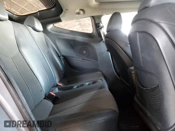 2015 Hyundai Veloster z VIN KMHTC6AD1FU232550, wystawiony jako Copart lot #69808314 z przebiegiem 97 915 mil mil oraz Szkoda całkowita • Salvage title. Historia ofert i sprzedaży dostępna na DreamBid. Obrazek 10.