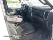 ✅ 2019 Chevrolet Silverado 1500 LT • VIN: 3GCPYDEK3KG132970 • Lot: 40742874. Wystawiony na IAAI z przebiegiem 46 377 mil. Bezpłatny archiwum sprzedaży aukcyjnych z USA i szczegółowy raport historii pojazdu na DreamBid. Zdjęcie 5.