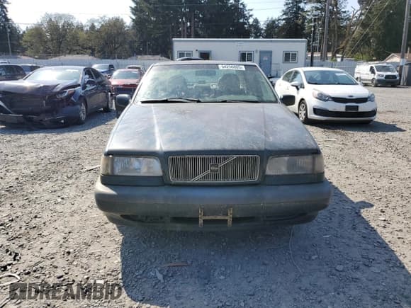 ✅ 1995 Volvo 850 • VIN: YV1LS5505S2223259 • Lot: 54256805. Listed on Copart with 231,681 mi. Free auction sales archive from the USA and detailed vehicle history report at DreamBid. Image 5.