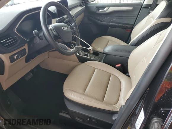 ✅ 2021 Ford Escape SEL • VIN: 1FMCU9H60MUA64273 • Lot: 59351475. Listed on Copart with 107,551 mi. Free auction sales archive from the USA and detailed vehicle history report at DreamBid. Image 7.