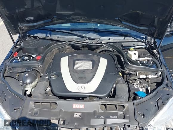 ✅ 2008 Mercedes-Benz C 300 Sport • VIN: WDDGF54XX8F107010 • Lot: 43235393. Wystawiony na IAAI z przebiegiem 91 417 mil. Bezpłatny archiwum sprzedaży aukcyjnych z USA i szczegółowy raport historii pojazdu na DreamBid. Zdjęcie 10.