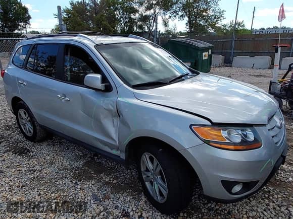 2010 Hyundai Santa Fe Limited with VIN 5NMSKDAG5AH388480, listed as a IAAI auction lot 43391801 with 109,365 mi miles and . Bid and sale history available at DreamBid. Image 1.
