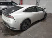 ✅ 2024 Toyota Prius LE • VIN: JTDADABUXR3017902 • Lot: 41160409. Wystawiony na IAAI z przebiegiem 4 387 mil. Bezpłatny archiwum sprzedaży aukcyjnych z USA i szczegółowy raport historii pojazdu na DreamBid. Zdjęcie 4.