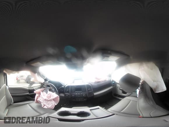 ✅ 2022 Ford F-250 XL • VIN: 1FTBF2B67NEE11698 • Lot: 42053954. Wystawiony na IAAI z przebiegiem 67 692 mil. Bezpłatny archiwum sprzedaży aukcyjnych z USA i szczegółowy raport historii pojazdu na DreamBid. Zdjęcie 18.