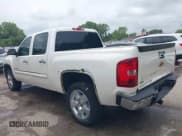 ✅ 2011 Chevrolet Silverado 1500 LTZ • VIN: 3GCPKTE35BG318496 • Lot: 42763809. Wystawiony na IAAI z przebiegiem 135 344 mil. Bezpłatny archiwum sprzedaży aukcyjnych z USA i szczegółowy raport historii pojazdu na DreamBid. Zdjęcie 3.