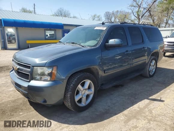 ✅ 2008 Chevrolet Suburban 3LT • VIN: 3GNFC16078G117815 • Lot: 51840395. Listed on Copart with 190,258 mi. Free auction sales archive from the USA and detailed vehicle history report at DreamBid. Image 1.