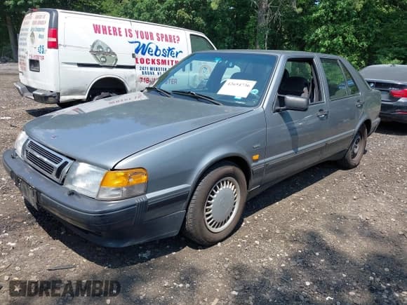 ✅ 1991 Saab 9000 • VIN: YS3CK55B5M2006961 • Lot: 42654736. Listed on IAAI with 152,058 mi. Free auction sales archive from the USA and detailed vehicle history report at DreamBid. Image 2.