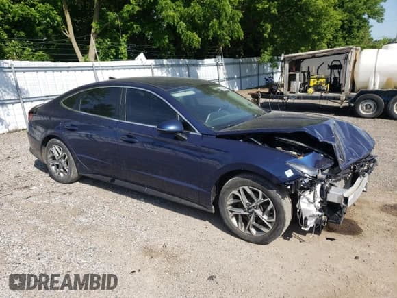✅ 2021 Hyundai Sonata SE • VIN: 5NPEG4JA4MH062624 • Lot: 61540405. Listed on Copart with 131,260 mi. Free auction sales archive from the USA and detailed vehicle history report at DreamBid. Image 4.