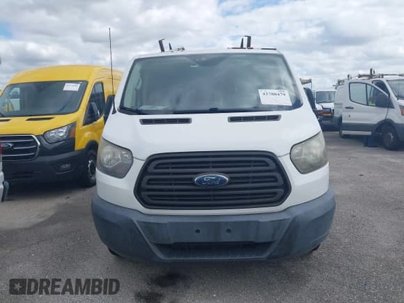 ✅ 2017 Ford Transit • VIN: 1FTYE1YM0HKA68185 • Lot: 42788479. Listed on IAAI with 158,194 mi. Free auction sales archive from the USA and detailed vehicle history report at DreamBid. Image 12.