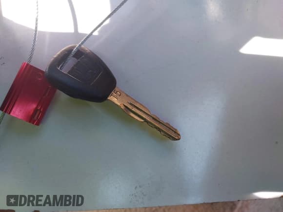 ✅ 1999 Honda Accord EX • VIN: 1HGCG5550XA097555 • Лот: 42539662. Опубликован ранее на IAAI с пробегом 299 147 миль. Бесплатный доступ к архиву аукционных продаж из США и подробный отчёт об истории автомобиля на DreamBid. Изображение 11.