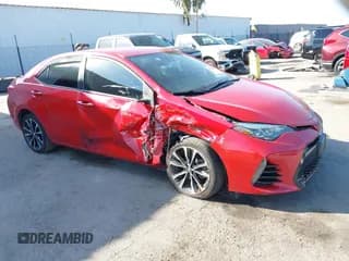 ✅ 2019 Toyota Corolla LE • VIN: 2T1BURHE5KC151541 • Lot: 43382858. Wystawiony na IAAI z przebiegiem 84 055 mil. Bezpłatny archiwum sprzedaży aukcyjnych z USA i szczegółowy raport historii pojazdu na DreamBid. Zdjęcie 1.