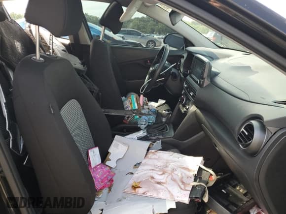 ✅ 2018 Hyundai Kona SEL • VIN: KM8K62AA4JU163380 • Лот: 67961713. Опубликован ранее на Copart с пробегом 62 720 миль. Бесплатный доступ к архиву аукционных продаж из США и подробный отчёт об истории автомобиля на DreamBid. Изображение 7.