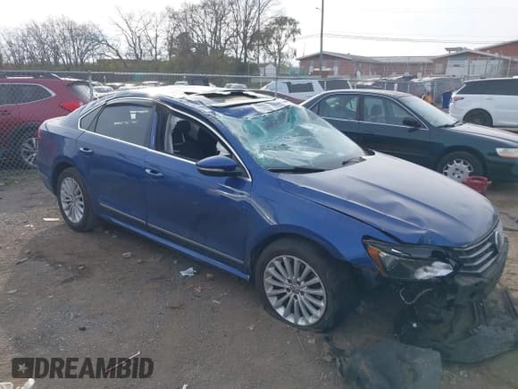 ✅ 2017 Volkswagen Passat SE • VIN: 1VWBT7A30HC011234 • Lot: 43732787. Listed on IAAI with 58,731 mi. Free auction sales archive from the USA and detailed vehicle history report at DreamBid. Image 13.