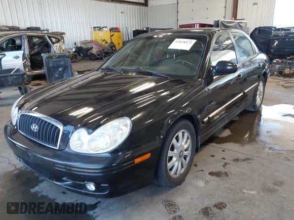 ✅ 2004 Hyundai Sonata GLS • VIN: KMHWF35H94A960258 • Lot: 42828472. Listed on IAAI with 174,356 mi. Free auction sales archive from the USA and detailed vehicle history report at DreamBid. Image 2.
