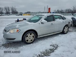 ✅ 2012 Chevrolet Impala LT Fleet • VIN: 2G1WG5E35C1134445 • Лот: 95096955. Опубликован ранее на Copart с пробегом 164 728 миль. Бесплатный доступ к архиву аукционных продаж из США и подробный отчёт об истории автомобиля на DreamBid. Изображение 1.