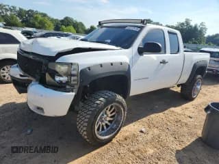 ✅ 2010 Chevrolet Silverado 1500 LT • VIN: 1GCSCSE00AZ189248 • Lot: 66912915. Wystawiony na Copart z przebiegiem Nie podano. Bezpłatny archiwum sprzedaży aukcyjnych z USA i szczegółowy raport historii pojazdu na DreamBid. Zdjęcie 1.