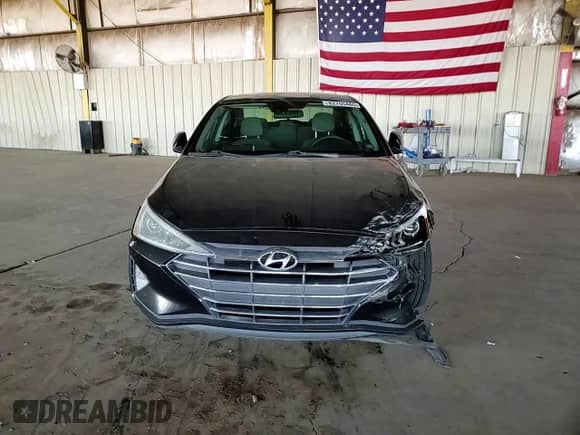 ✅ 2019 Hyundai Elantra SEL • VIN: 5NPD84LF9KH447871 • Lot: 82755465. Listed on Copart with 129,088 mi. Free auction sales archive from the USA and detailed vehicle history report at DreamBid. Image 13.