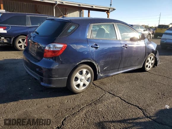 ✅ 2009 Toyota Matrix S • VIN: 2T1KE40E79C020892 • Лот: 87013735. Опубликован ранее на Copart с пробегом 115 446 миль. Бесплатный доступ к архиву аукционных продаж из США и подробный отчёт об истории автомобиля на DreamBid. Изображение 3.
